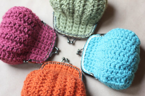 How-to-crochet-and-crocheting-basic-stitches_18