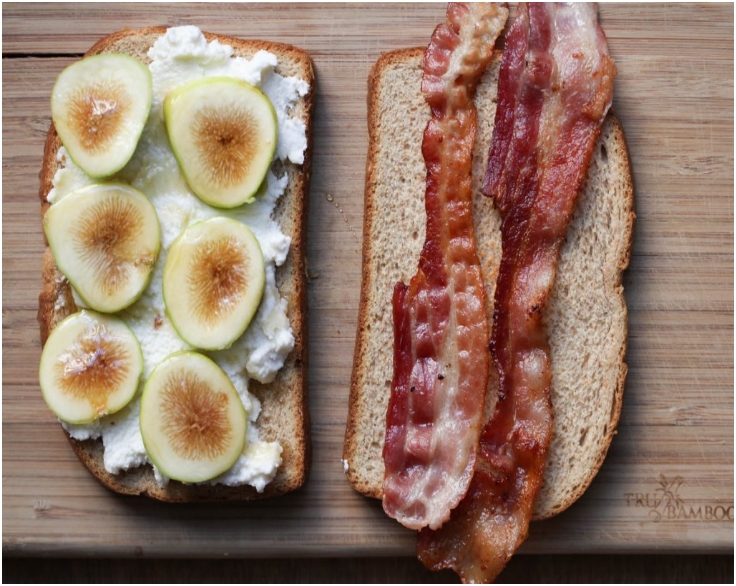 fig, ricotta, bacon & honey panini