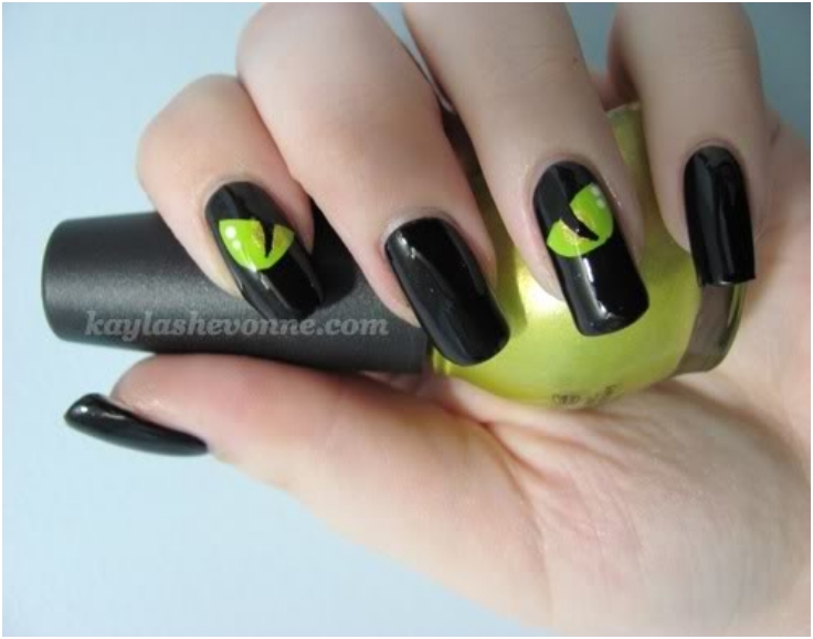 Halloween-Nail-Art-Tutorial-Cat-Eyes